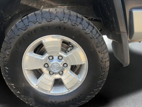 Used 2007 Toyota FJ Cruiser 4WD image 20