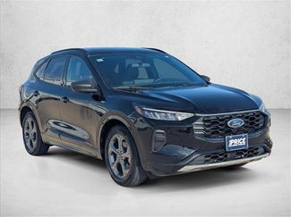 Used 2023 Ford Escape ST-Line w/ Tech Pack #1 FWD video 3