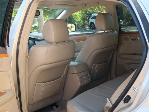 Used 2005 Toyota Avalon XL image 15