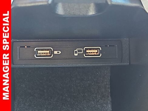 Used 2018 Mercedes-Benz GLA 250 image 27