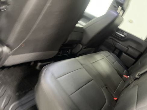Used 2021 Chevrolet Silverado 2500 W/T w/ WT Convenience Package image 17