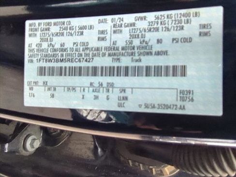 Used 2024 Ford F350 Lariat w/ Sport Appearance Package image 15