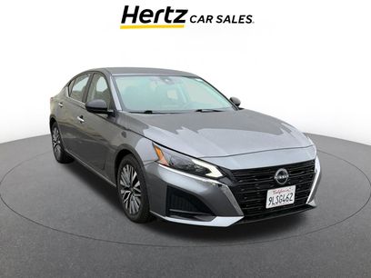 Used 2024 Nissan Altima 2.5 SV