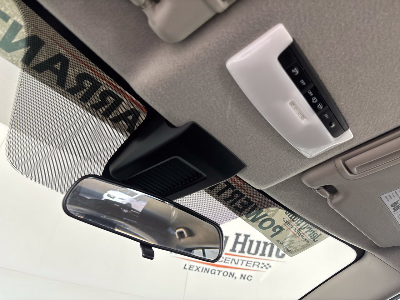 Used 2025 Nissan Kicks Play S FWD image 21