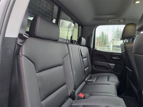 Used 2018 GMC Sierra 1500 SLT image 44