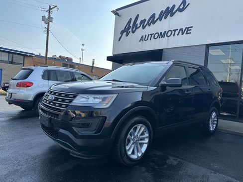 Used 2017 Ford Explorer 4WD image 1