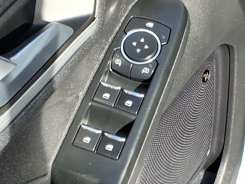 Certified 2023 Ford Escape Platinum w/ Premium Technology Package AWD/4WD image 22