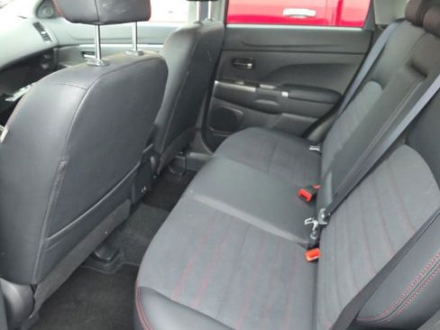 Used 2025 Mitsubishi Outlander Sport SE AWD/4WD image 10