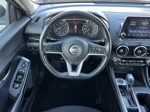 Used 2021 Nissan Sentra SR image 15