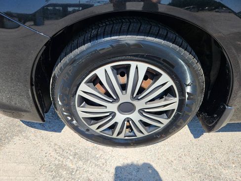 Used 2012 Honda Civic LX image 10