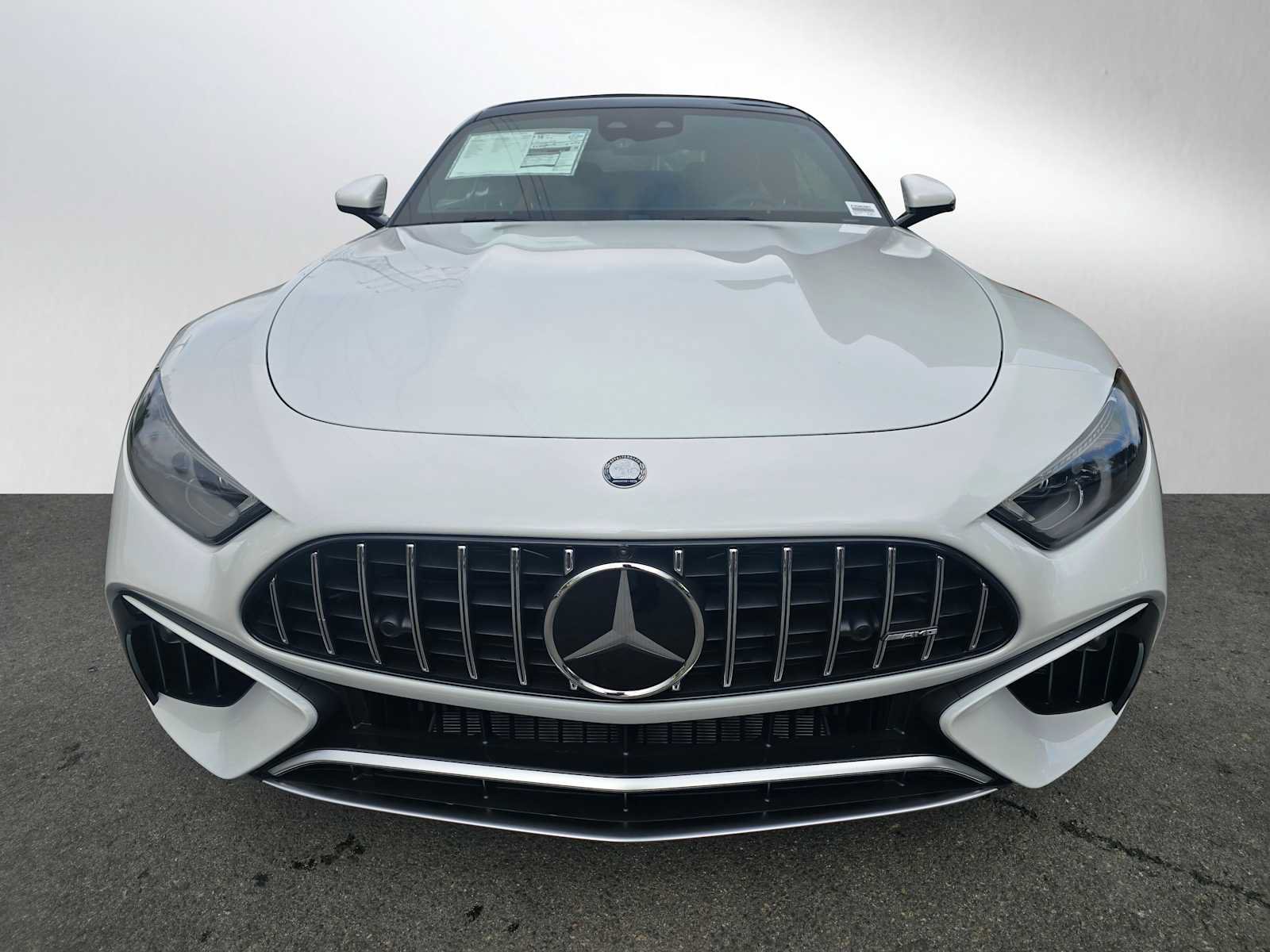 New 2026 Mercedes-Benz SL 63 AMG 4MATIC image 8