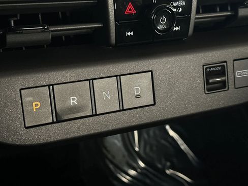 New 2026 Nissan Leaf SV+ w/ Floor Mat Package (SV+) image 24