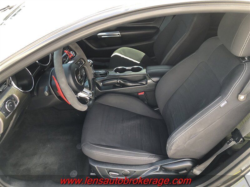 Used 2016 Ford Mustang GT RWD image 11