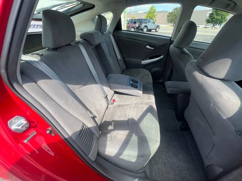 Used 2010 Toyota Prius One image 32