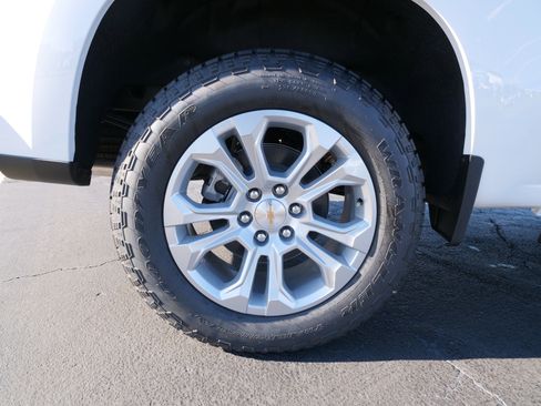 New 2026 Chevrolet Silverado 1500 LTZ image 12