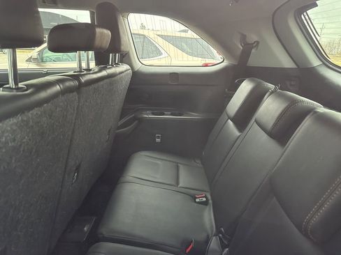 Used 2017 Toyota Highlander XLE image 22