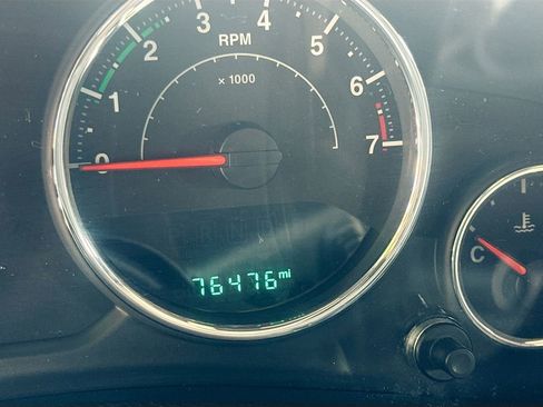 Used 2017 Jeep Wrangler Unlimited Sport w/ Connectivity Group image 12