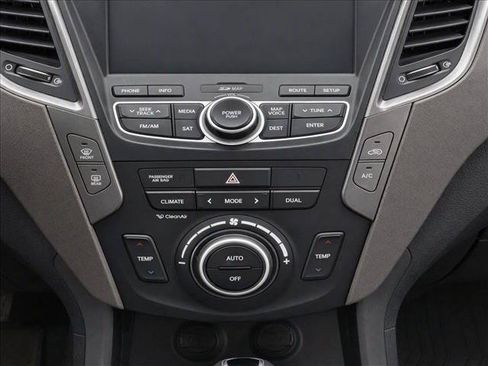 Used 2015 Hyundai Santa Fe Sport 2.0T w/ Option Group 05 AWD/4WD image 9