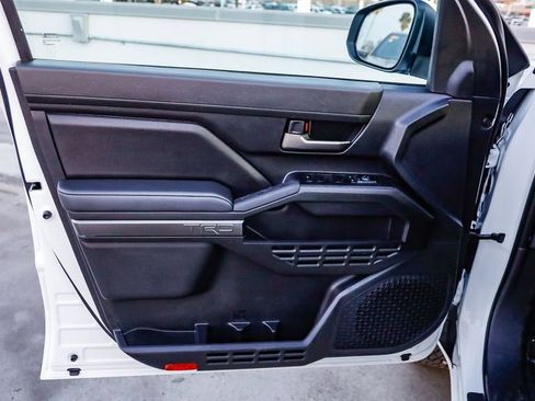 Used 2025 Toyota Tacoma TRD Off-Road image 24