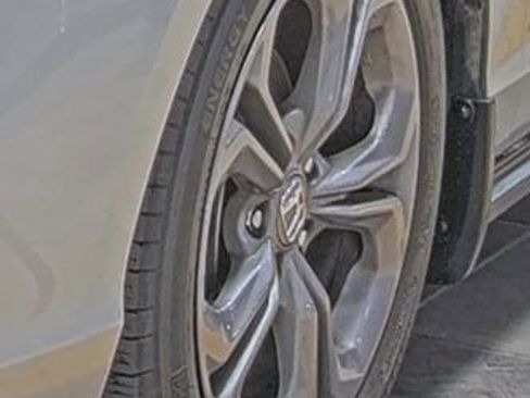 Used 2024 Honda Accord EX image 15