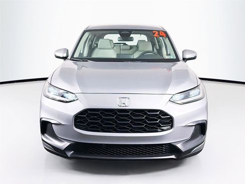 Used 2024 Honda HR-V LX image 2