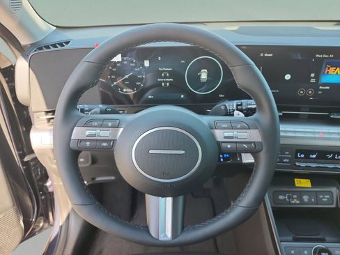 New 2026 Hyundai Kona Limited FWD image 11