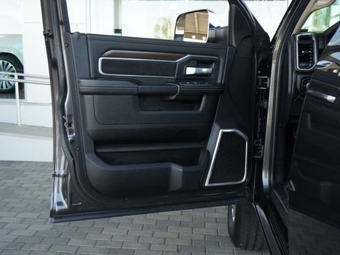 Used 2022 RAM 2500 Laramie AWD/4WD image 19