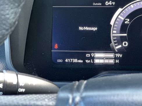 Used 2024 Toyota Tundra Limited image 27