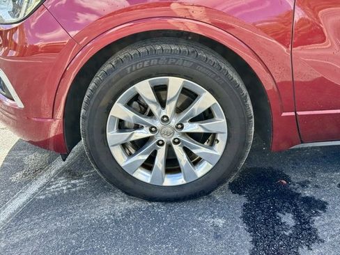 Used 2017 Buick Envision Essence image 30