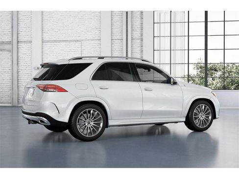 New 2026 Mercedes-Benz GLE 580 4MATIC image 19