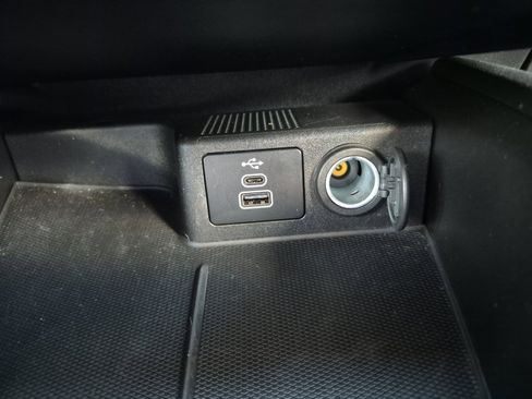 Used 2024 Ford Escape Active FWD image 20