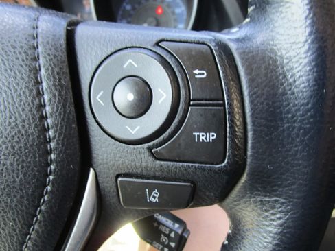 Used 2017 Toyota Corolla iM w/ Carpet Mat Package FWD image 19