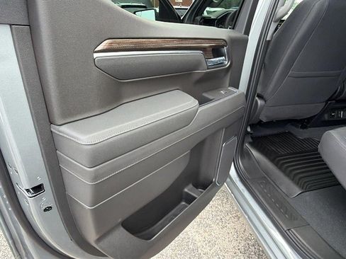 New 2026 Chevrolet Silverado 1500 LT w/ Z71 Off-Road Package AWD/4WD image 19