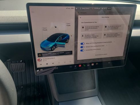 Used 2025 Tesla Model 3 Long Range RWD image 11