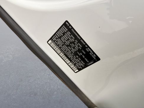 Used 2024 Volkswagen Atlas SE image 21