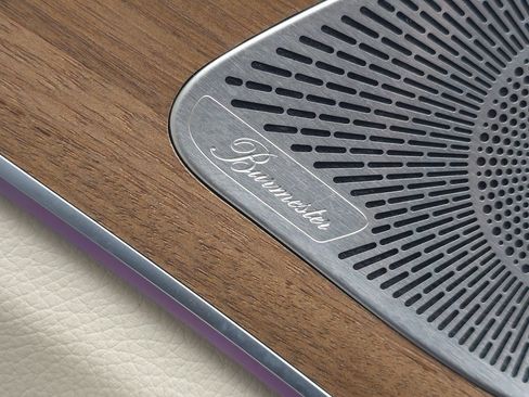 Used 2023 Mercedes-Benz GLE 350 4MATIC w/ AMG Line Exterior image 28