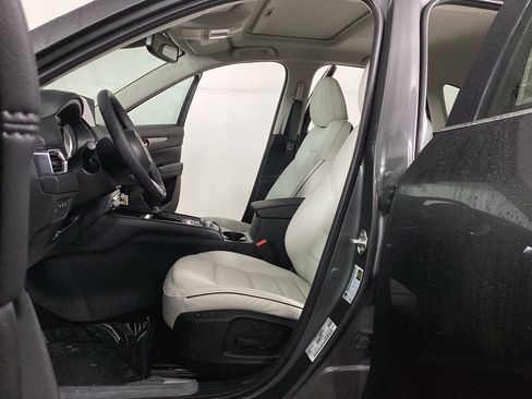 New 2025 MAZDA CX-5 AWD 2.5 S w/ Preferred Package image 15