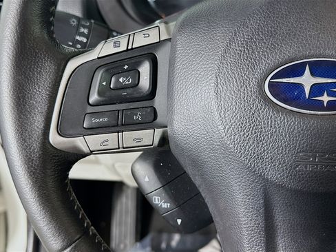 Used 2016 Subaru Forester 2.5i Touring image 14