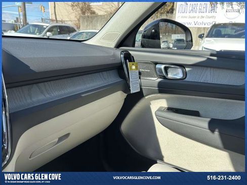 New 2026 Volvo XC40 B5 Ultra w/ Climate Package image 21