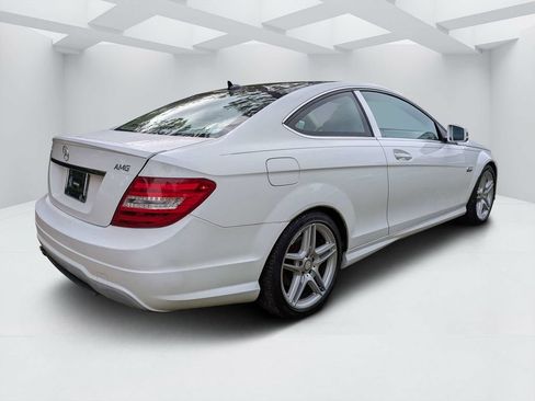 Used 2015 Mercedes-Benz C 250 Coupe image 3