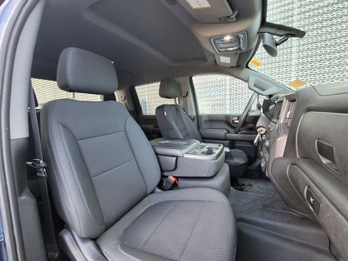 Used 2020 Chevrolet Silverado 2500 Custom w/ Custom Value Package AWD/4WD image 21