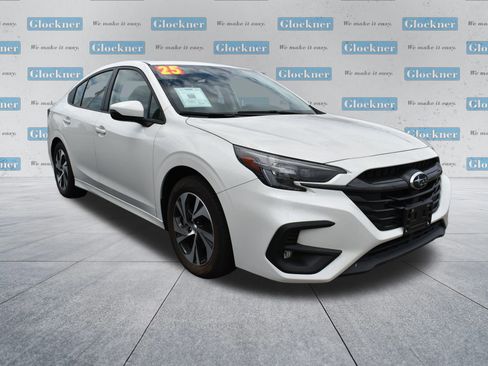 Used 2025 Subaru Legacy Premium AWD/4WD image 3