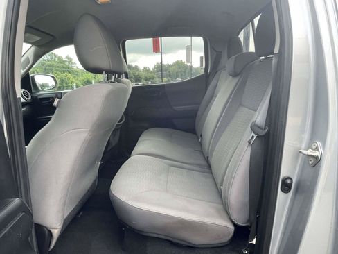 Used 2019 Toyota Tacoma SR w/ SR Convenience Package RWD image 9
