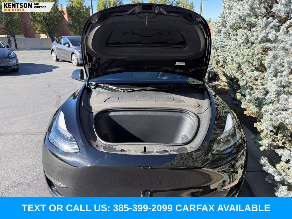 Used 2023 Tesla Model Y Long Range AWD/4WD image 33