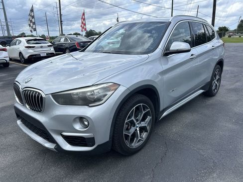 Used 2018 BMW X1 sDrive28i FWD image 1
