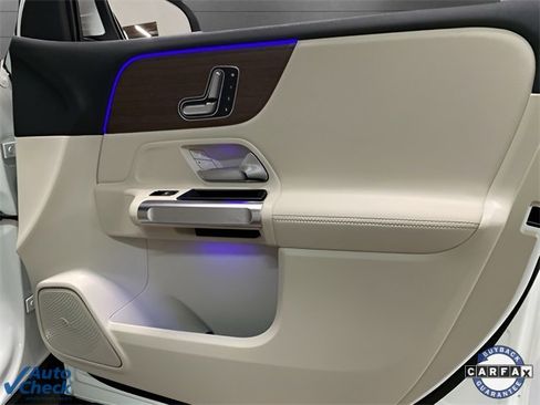 Used 2023 Mercedes-Benz EQB 300 4MATIC w/ Pinnacle Package image 76