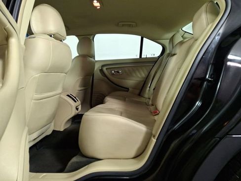 Used 2014 Ford Taurus SEL w/ Equipment Group 201A image 10