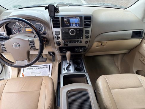 Used 2009 Nissan Armada SE image 15
