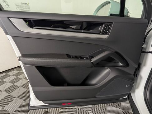 New 2026 Porsche Cayenne AWD/4WD image 25