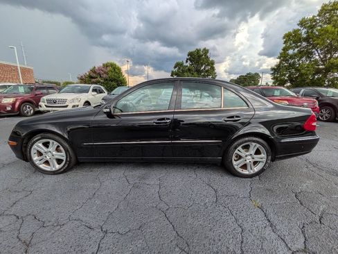Used 2006 Mercedes-Benz E 350 4MATIC Sedan image 26
